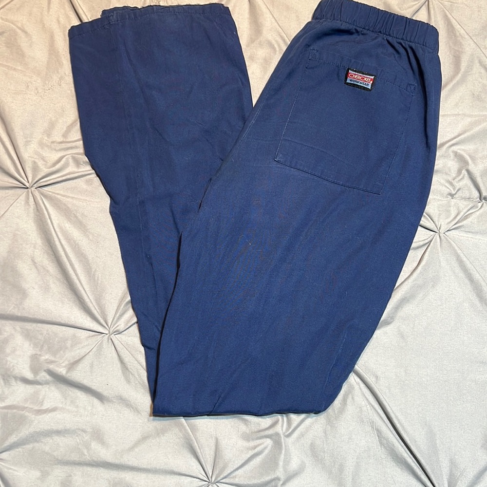 Scrub bottoms navy blue size small